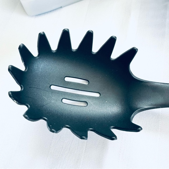 Pampered Chef Kitchen Tools - Picture 11 of 11